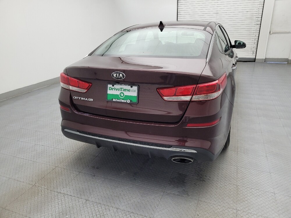 2019 Kia Optima in Charleston, SC 29414 - 18121800 7