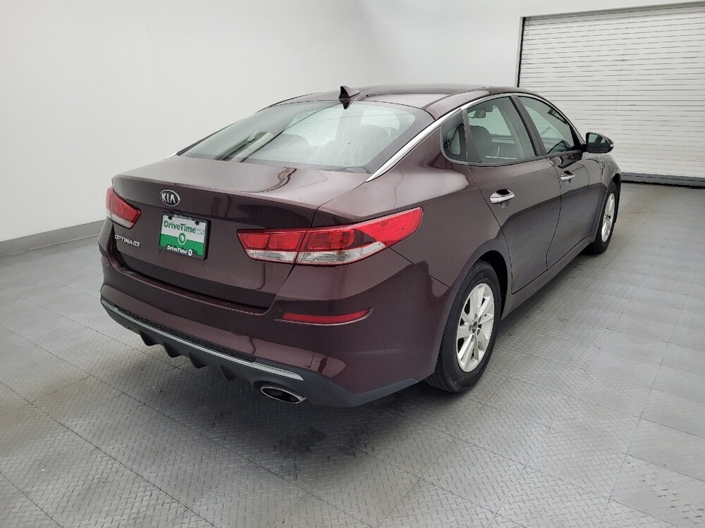 2019 Kia Optima in Charleston, SC 29414 - 18121800 9