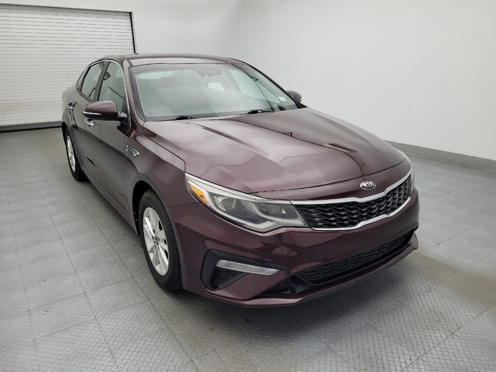 2019 Kia Optima in Charleston, SC 29414 - 18121800 13