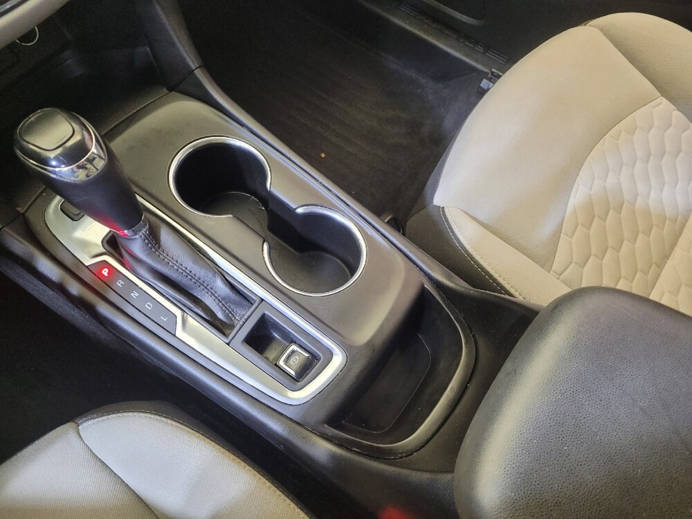 2019 Chevrolet Equinox in Fairfield, OH 45014 - 18121802 26