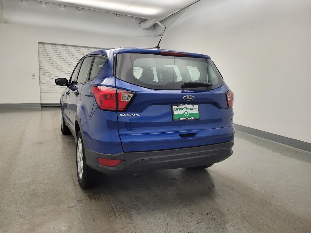 2019 Ford Escape in Fairfield, OH 45014 - 18121803 6