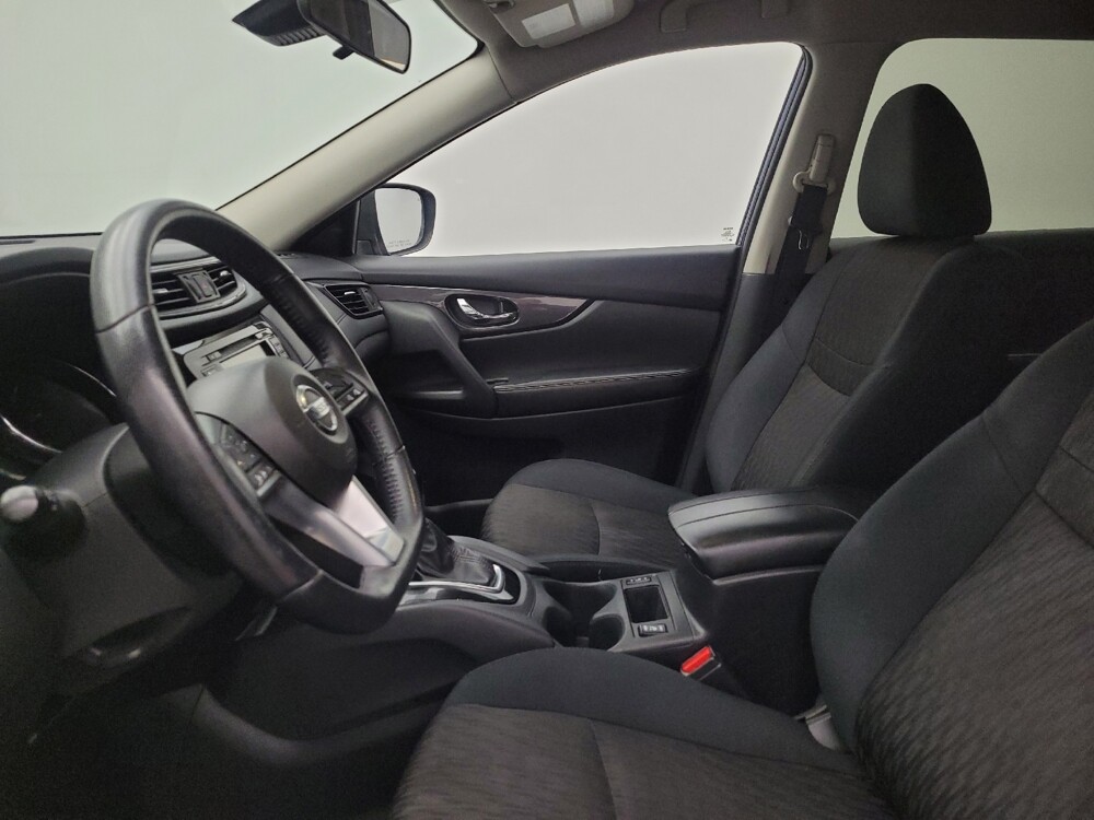 2019 Nissan Rogue in Fairfield, OH 45014 - 18121804 17