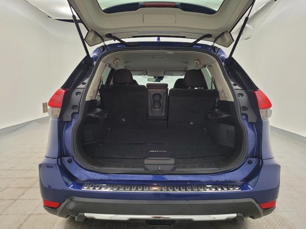 2019 Nissan Rogue in Fairfield, OH 45014 - 18121804 29