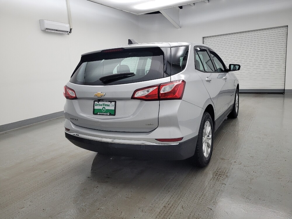 2018 Chevrolet Equinox in Toledo, OH 43617 - 18121805 9