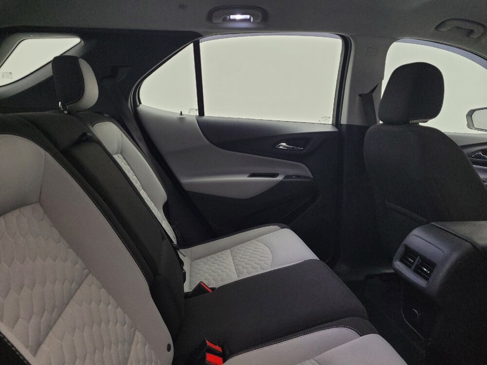 2018 Chevrolet Equinox in Toledo, OH 43617 - 18121805 19