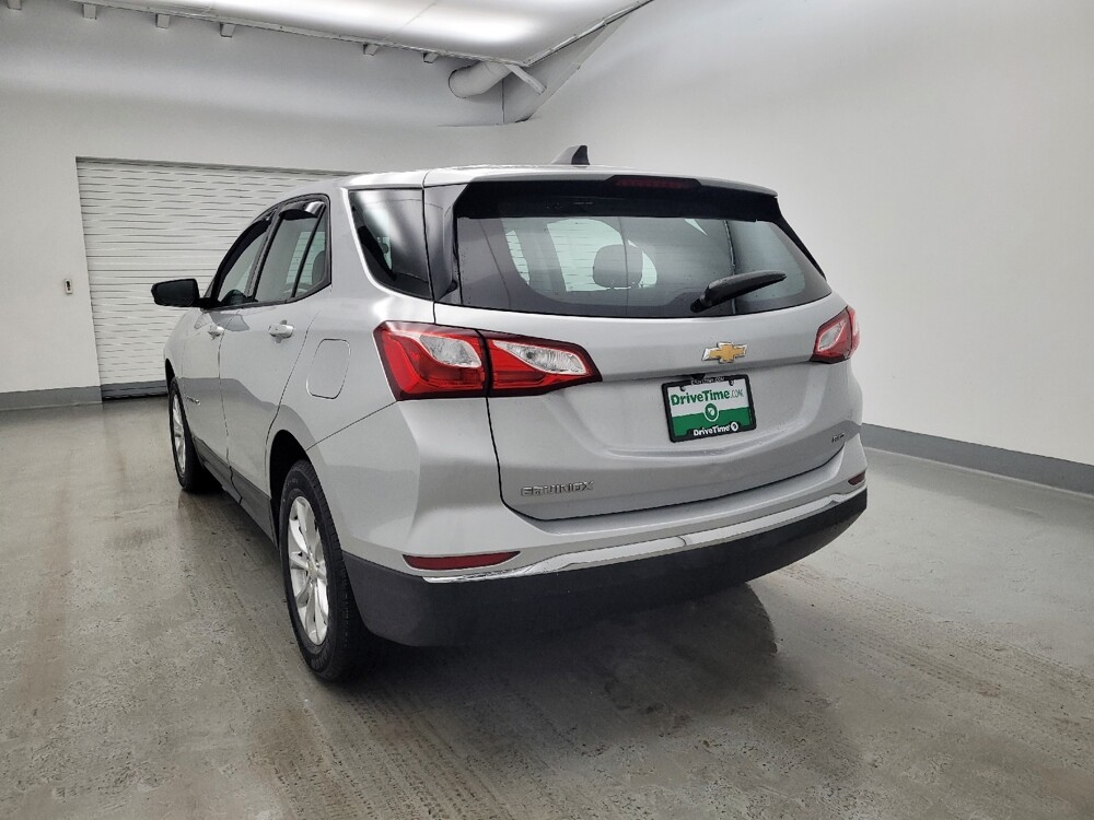 2018 Chevrolet Equinox in Toledo, OH 43617 - 18121805 6