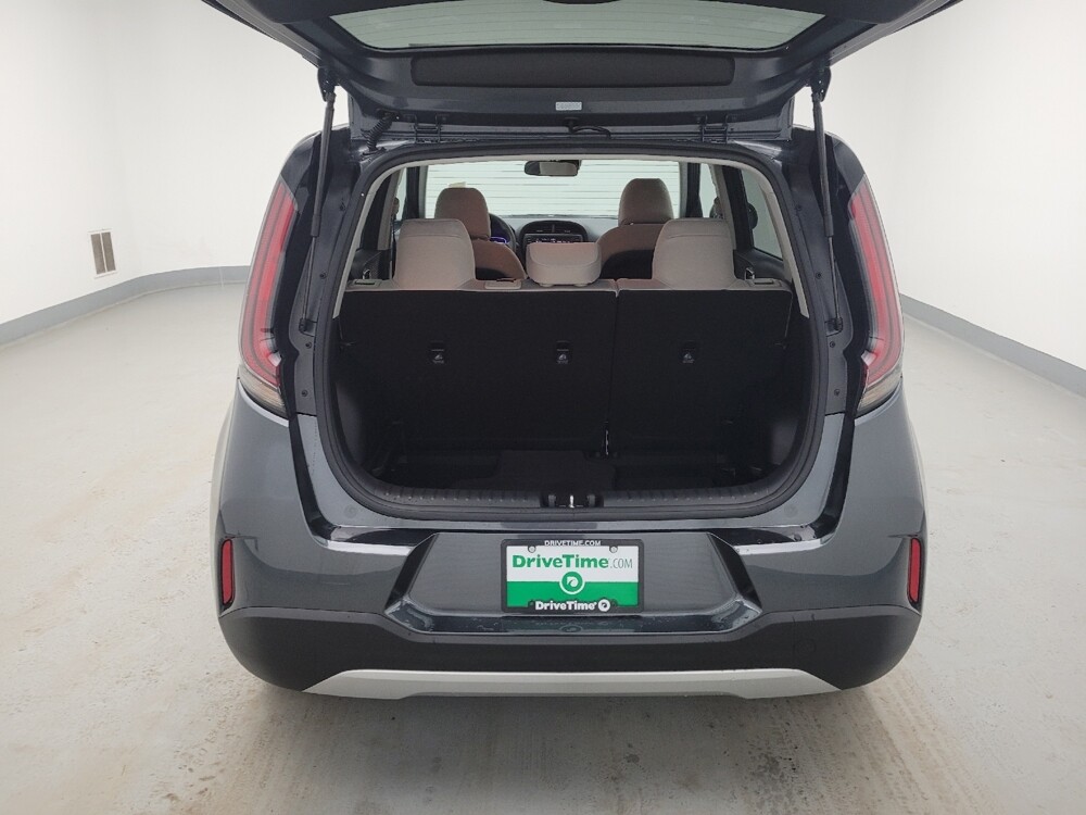2025 Kia Soul in Fairfield, OH 45014 - 18121806 29