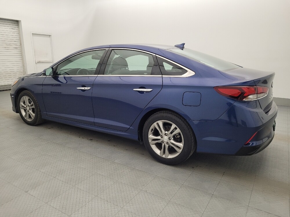 2018 Hyundai Sonata in Lakeland, FL 33815 - 18121812 3