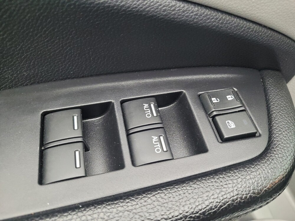 2018 Honda Pilot in Lakeland, FL 33815 - 18121813 27