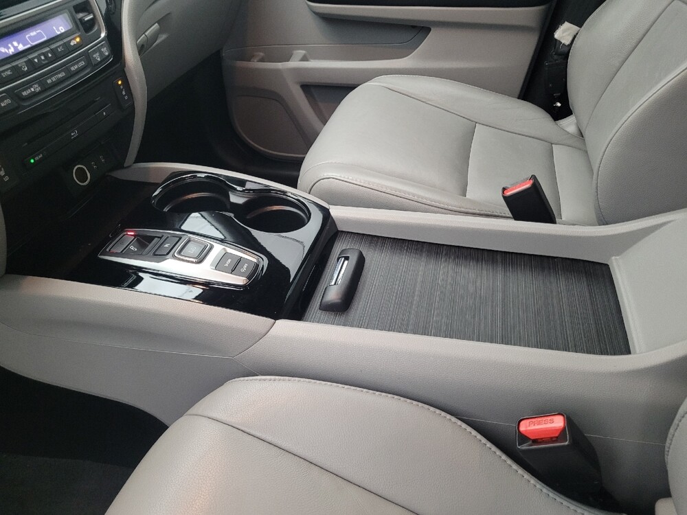 2018 Honda Pilot in Lakeland, FL 33815 - 18121813 26