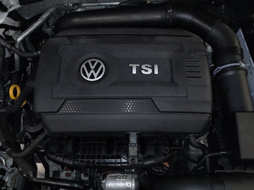 2015 Volkswagen Passat in Ocala, FL 34471 - 18121815 30