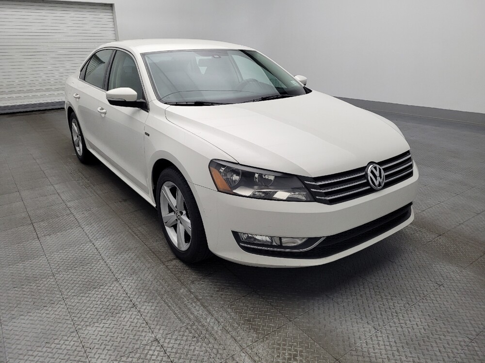 2015 Volkswagen Passat in Ocala, FL 34471 - 18121815 13