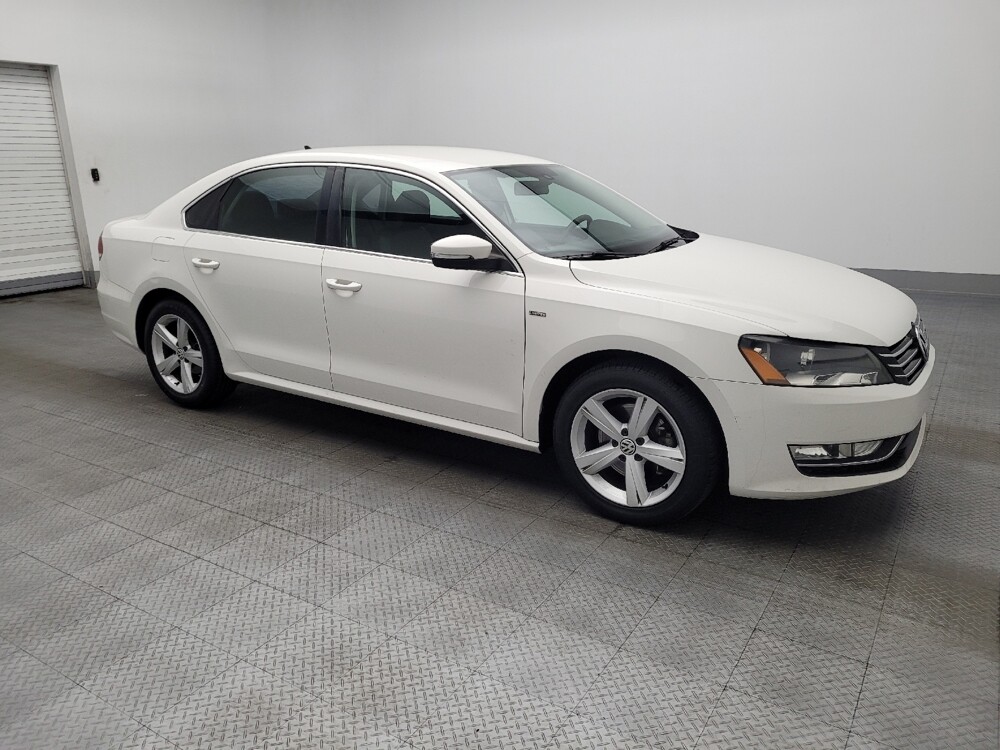 2015 Volkswagen Passat in Ocala, FL 34471 - 18121815 11