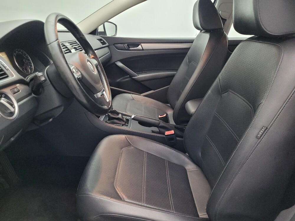 2015 Volkswagen Passat in Ocala, FL 34471 - 18121815 17