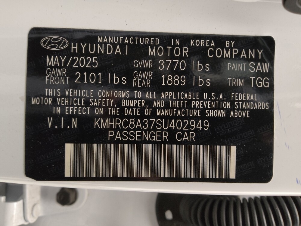 2025 Hyundai Venue in Albuquerque, NM 87123 - 18121818 33