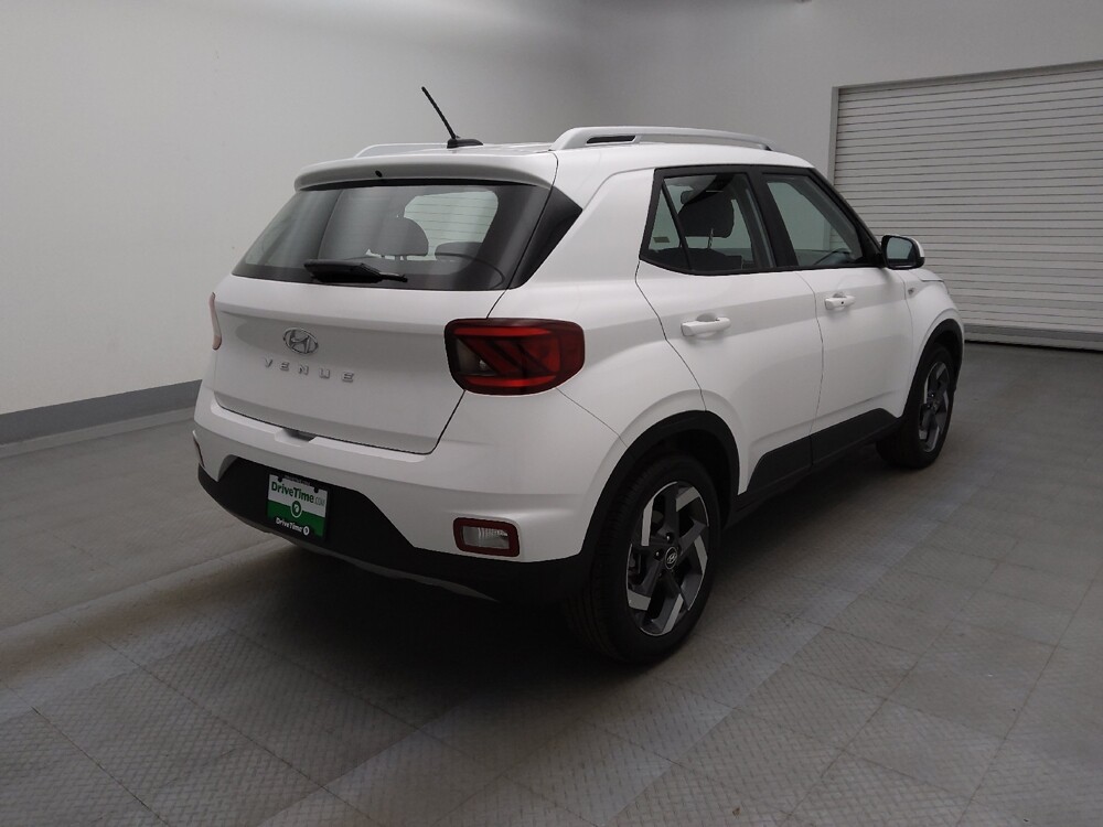 2025 Hyundai Venue in Albuquerque, NM 87123 - 18121818 9