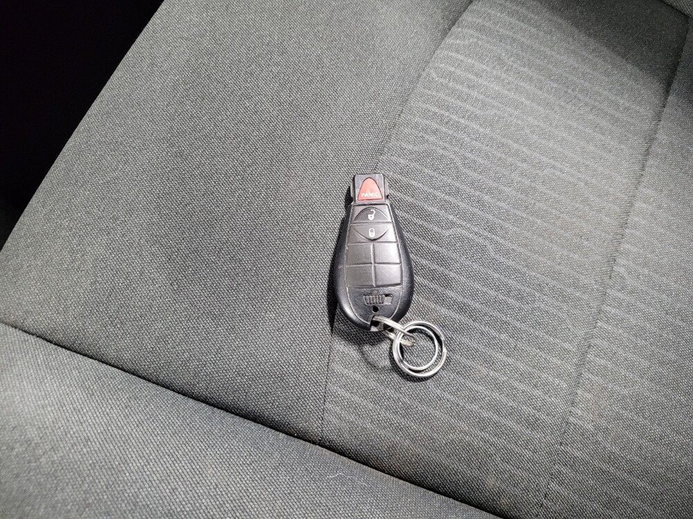 2021 RAM 1500 in Allentown, PA 18103 - 18121820 32