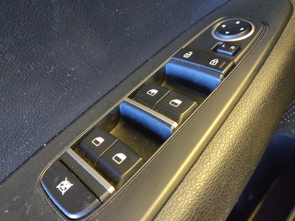 2021 Kia Forte in Glendale, AZ 85301 - 18121821 27