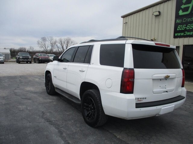2015 Chevrolet Tahoe in Oak Grove, MO 64075 - 18121822 7