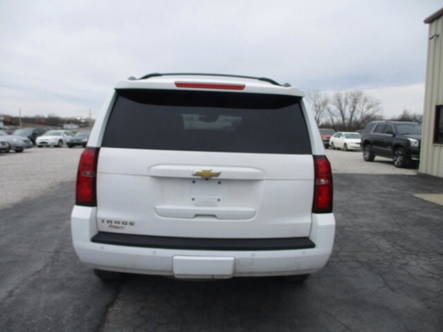 2015 Chevrolet Tahoe in Oak Grove, MO 64075 - 18121822 6