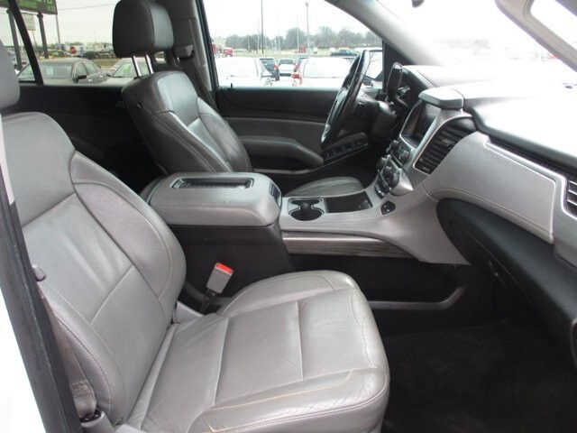 2015 Chevrolet Tahoe in Oak Grove, MO 64075 - 18121822 10