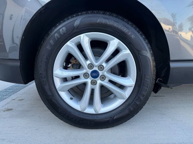 2020 Ford Edge in Knoxville, TN 37920 - 18121823 27