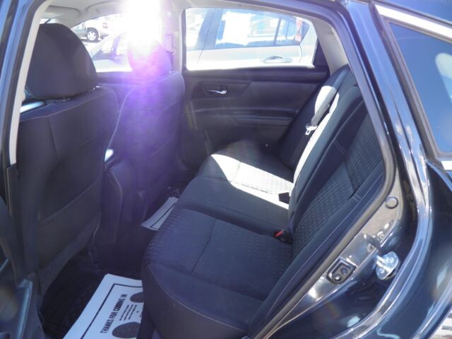 2017 Nissan Altima in Barton, MD 21521 - 18121831 4