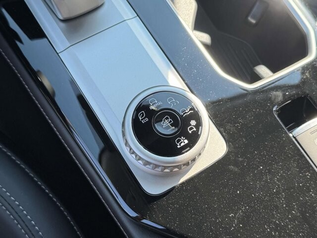 2026 Mitsubishi Outlander in Winchester, VA 22602 - 18121838 16