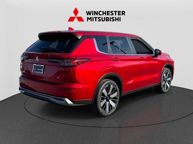 2026 Mitsubishi Outlander in Winchester, VA 22602 - 18121838 2