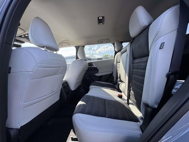 2026 Mitsubishi Outlander in Winchester, VA 22602 - 18121840 9