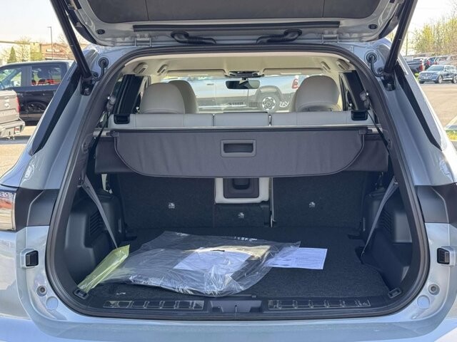 2026 Mitsubishi Outlander in Winchester, VA 22602 - 18121840 10