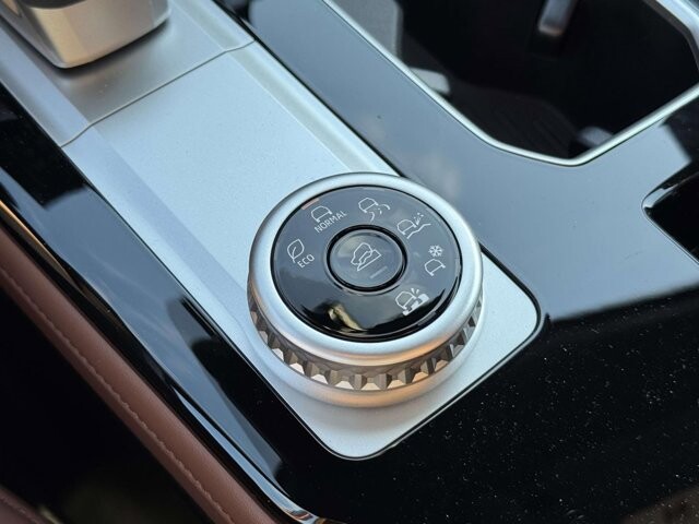 2026 Mitsubishi Outlander in Winchester, VA 22602 - 18121841 16