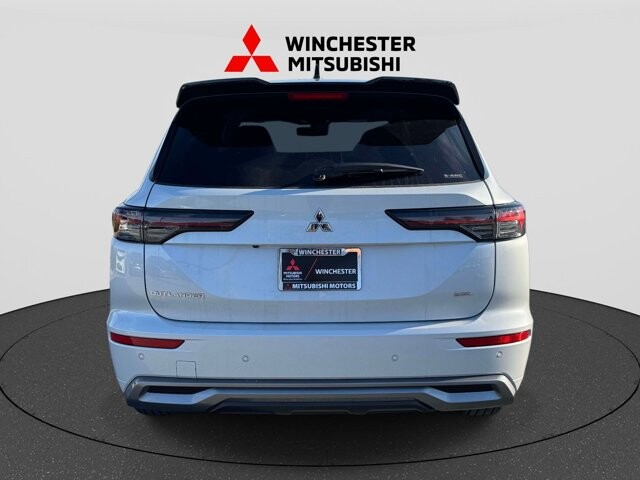 2026 Mitsubishi Outlander in Winchester, VA 22602 - 18121841 3