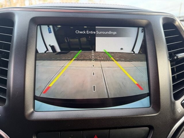 2020 Jeep Cherokee in Knoxville, TN 37920 - 18121854 23