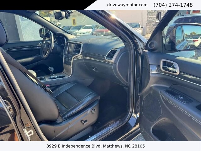 2015 Jeep Grand Cherokee in Matthews, NC 28105 - 18121856 9