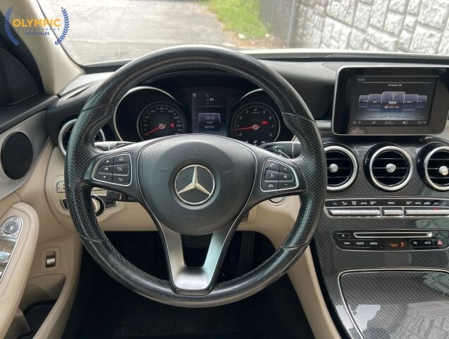 2016 Mercedes-Benz C 300 in Decatur, GA 30032 - 18121858 23
