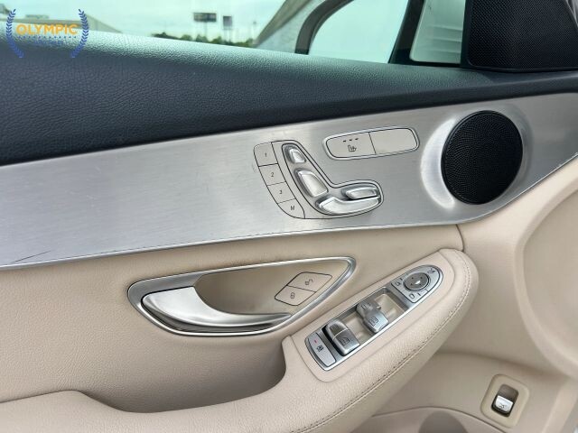 2016 Mercedes-Benz C 300 in Decatur, GA 30032 - 18121858 35