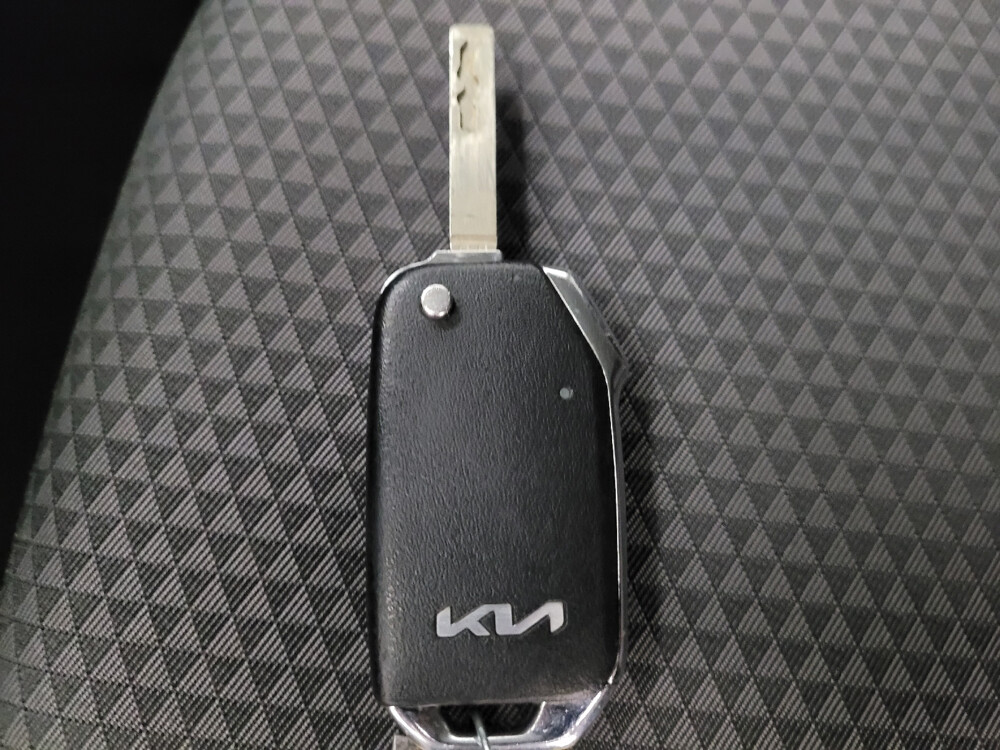 2023 Kia Soul in Riverside, CA 92504 - 18121865 32