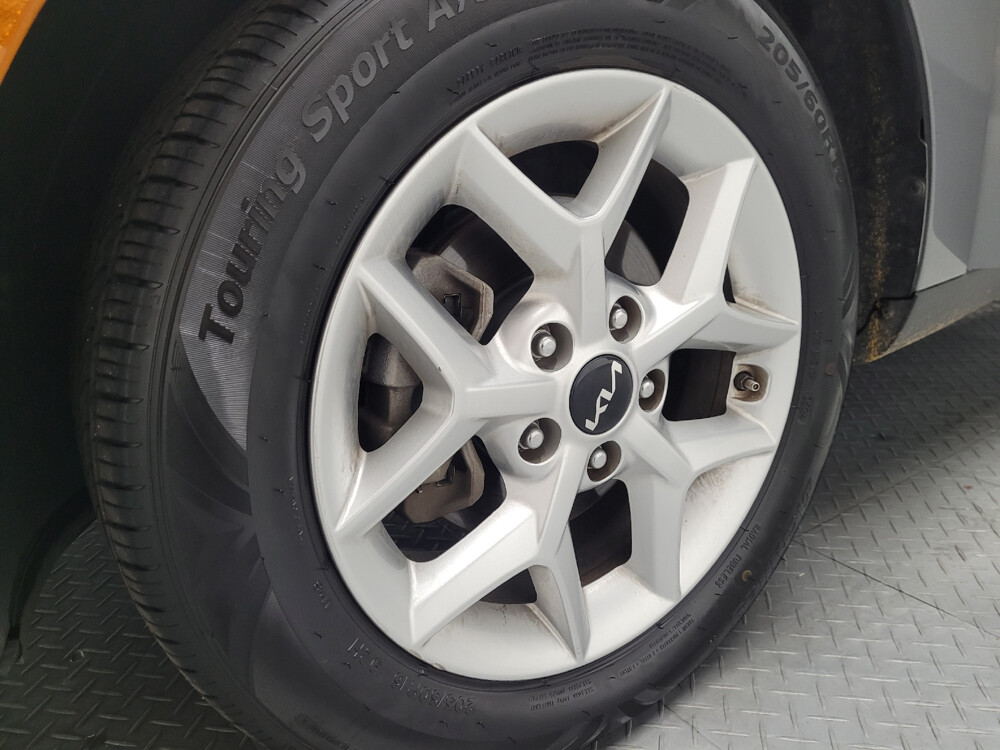 2023 Kia Soul in Riverside, CA 92504 - 18121865 31