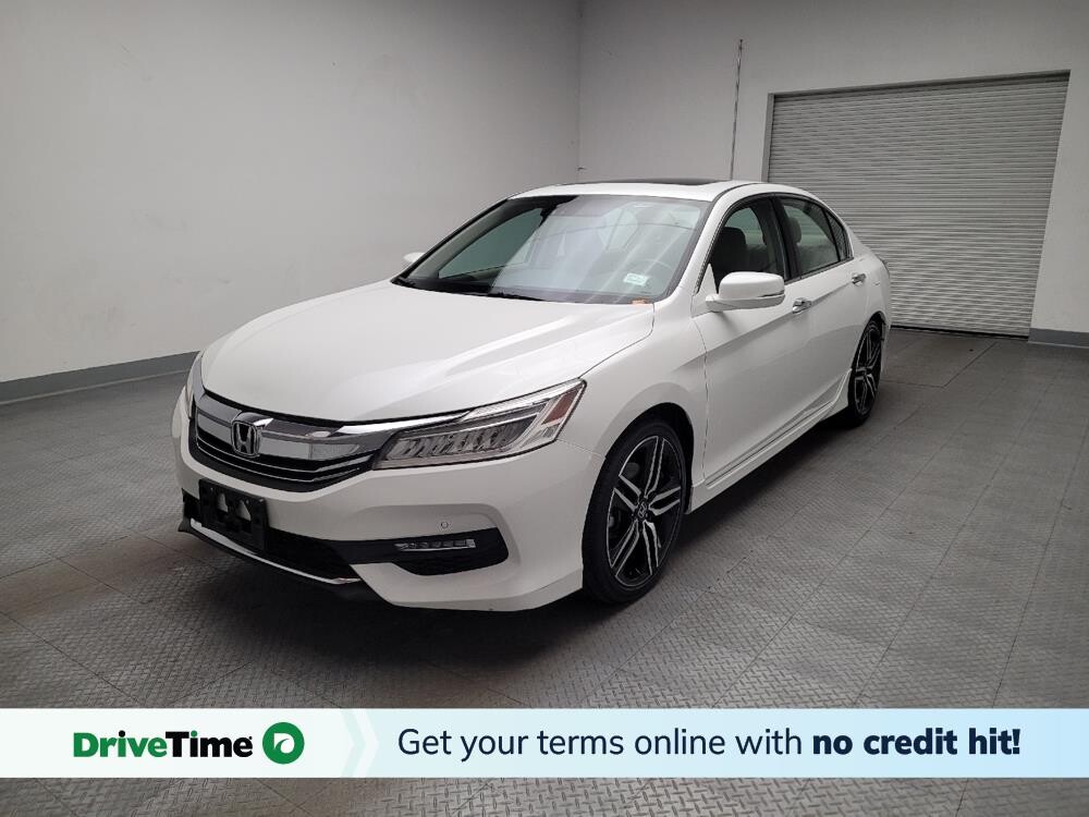 2016 Honda Accord in Downey, CA 90241 - 18121870