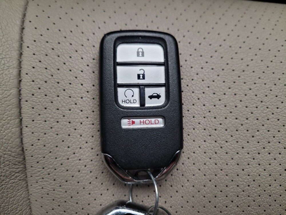 2016 Honda Accord in Downey, CA 90241 - 18121870 32