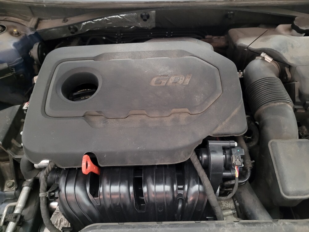 2015 Hyundai Sonata in Riverside, CA 92504 - 18121871 30