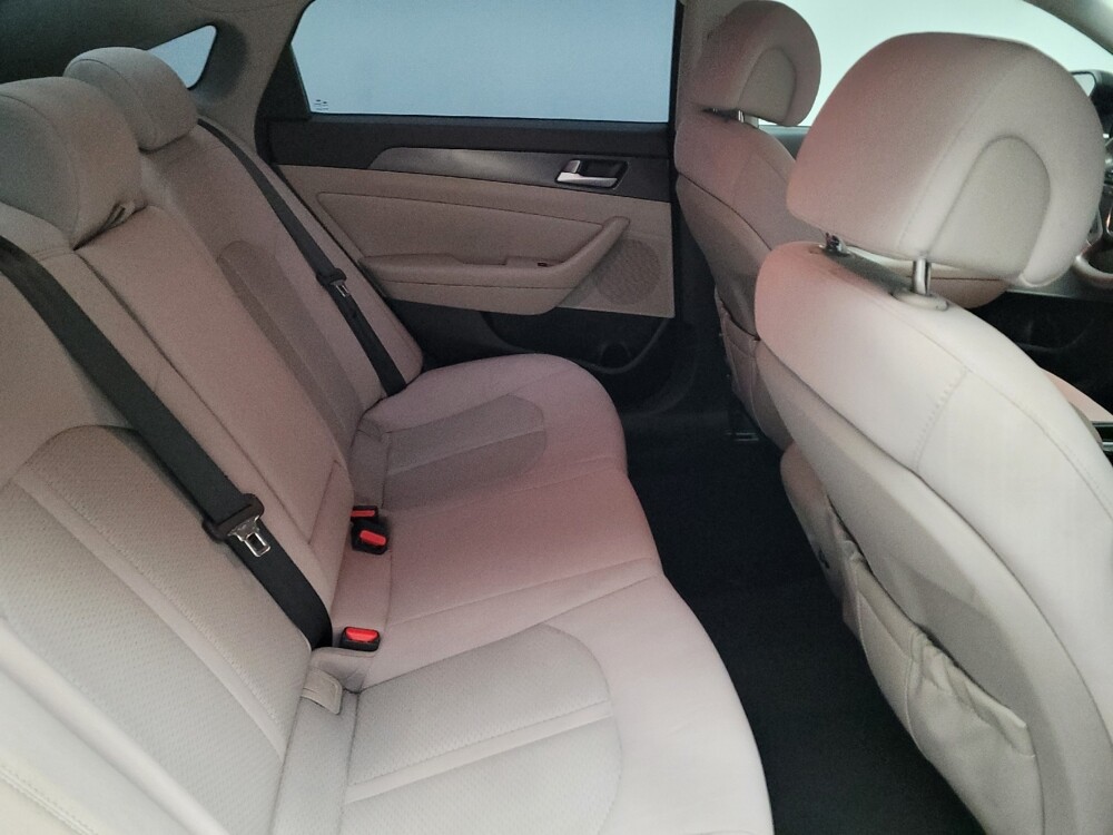 2015 Hyundai Sonata in Riverside, CA 92504 - 18121871 19