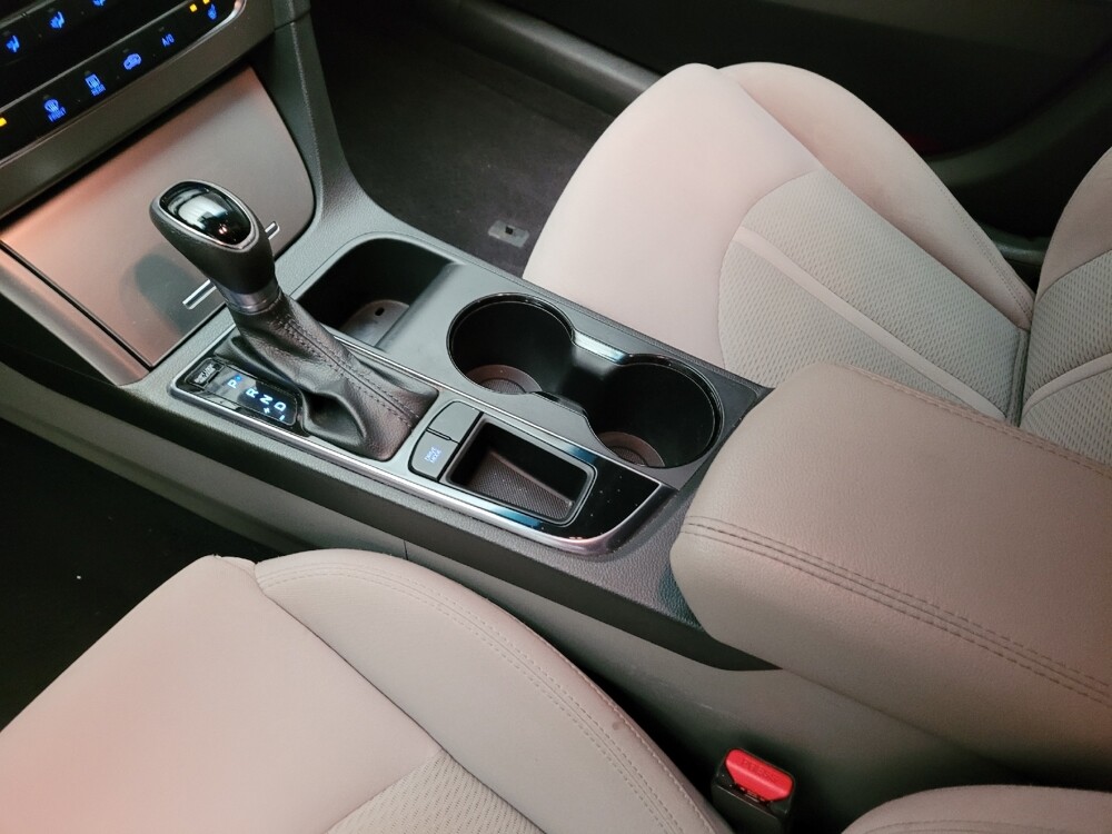 2015 Hyundai Sonata in Riverside, CA 92504 - 18121871 26