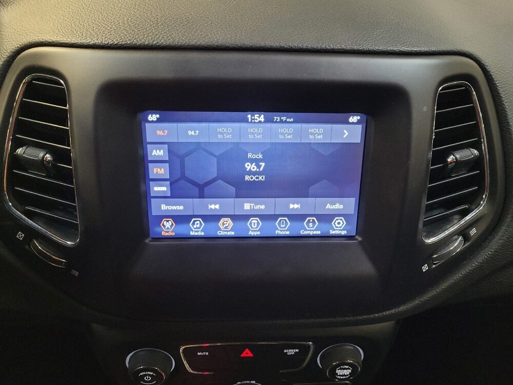 2018 Jeep Compass in Downey, CA 90241 - 18121874 25