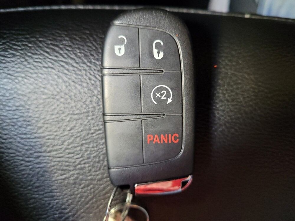 2018 Jeep Compass in Downey, CA 90241 - 18121874 32