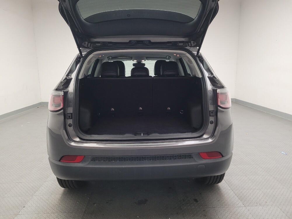 2018 Jeep Compass in Downey, CA 90241 - 18121874 29