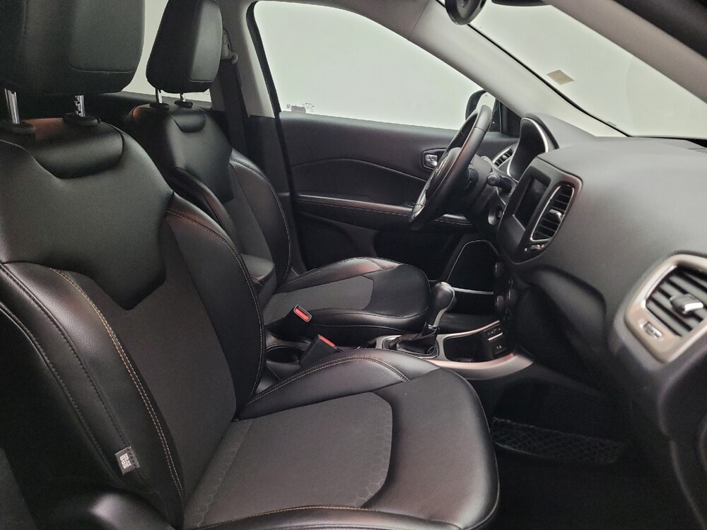 2018 Jeep Compass in Downey, CA 90241 - 18121874 21