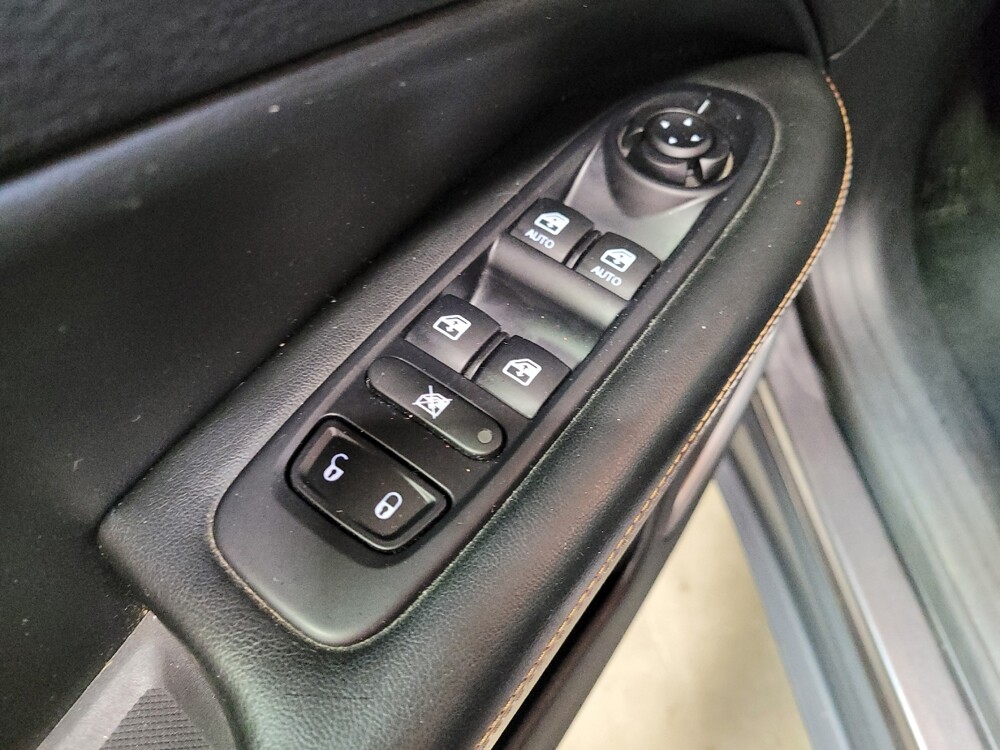 2018 Jeep Compass in Downey, CA 90241 - 18121874 27