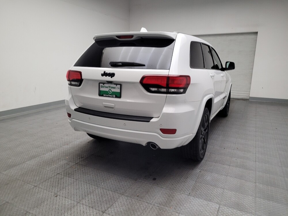 2019 Jeep Grand Cherokee in Downey, CA 90241 - 18121875 7